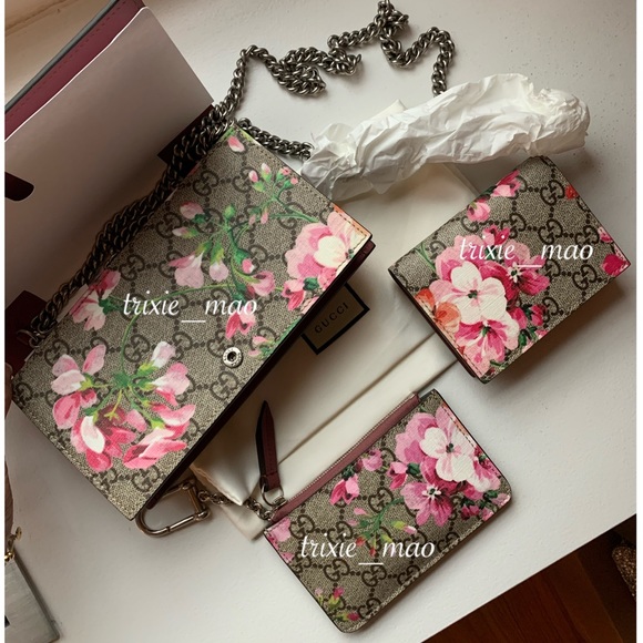NEW: GUCCI GG supreme monogram blooms WALLET ON CHAIN (WOC) and CARD CASE only - Picture 2 of 13